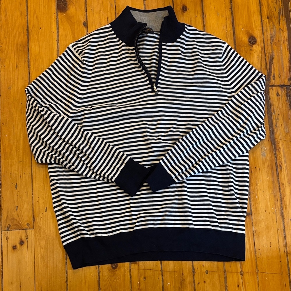 Brooks Brothers Navy and White Sweater